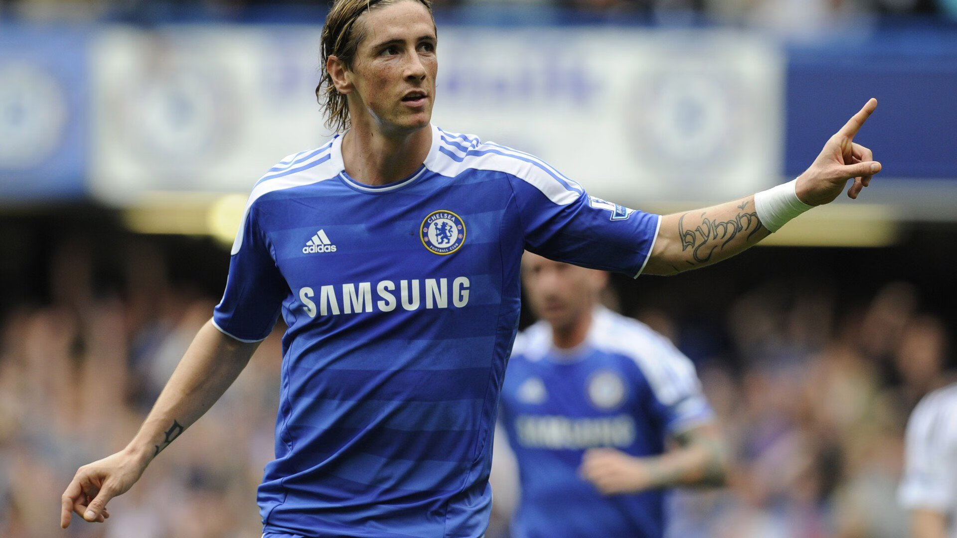 “亲子奔跑，香港牛仔3K亲子跑让亲情与运动融合”